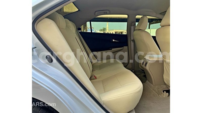 Big with watermark toyota camry ashanti import dubai 10926