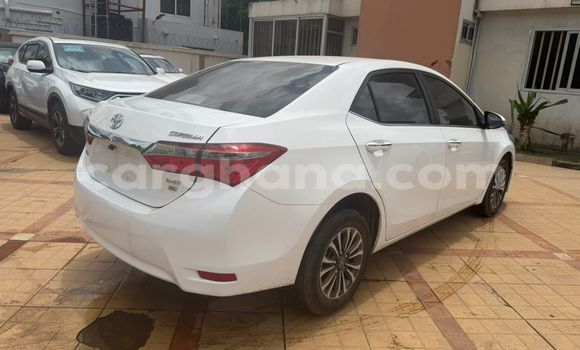 Buy Used Toyota Corolla White Car in Accra in Greater Accra Buy Used Toyota Corolla White Car in Accra in Greater Accra