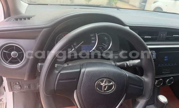 Buy Used Toyota Corolla White Car in Accra in Greater Accra Buy Used Toyota Corolla White Car in Accra in Greater Accra