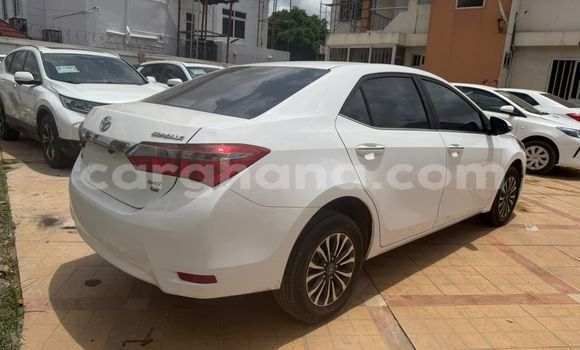 Buy Used Toyota Corolla White Car in Accra in Greater Accra Buy Used Toyota Corolla White Car in Accra in Greater Accra