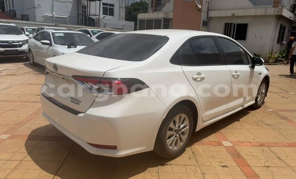 Buy Used Toyota Corolla White Car in Accra in Greater Accra Buy Used Toyota Corolla White Car in Accra in Greater Accra