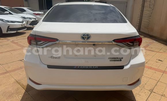 Buy Used Toyota Corolla White Car in Accra in Greater Accra Buy Used Toyota Corolla White Car in Accra in Greater Accra