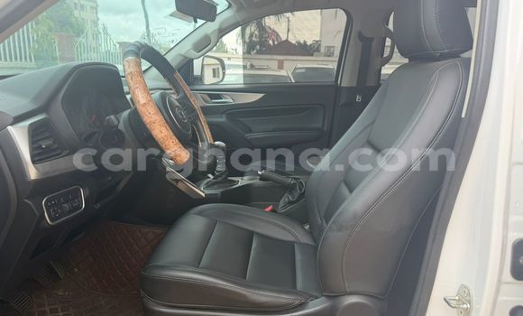 Buy Used Great Wall Coolbear White Car in Accra in Greater Accra Buy Used Great Wall Coolbear White Car in Accra in Greater Accra