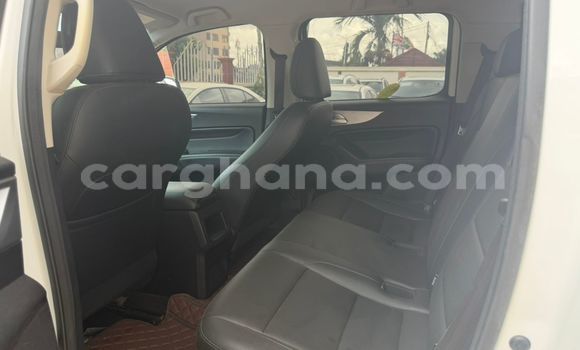 Buy Used Great Wall Coolbear White Car in Accra in Greater Accra Buy Used Great Wall Coolbear White Car in Accra in Greater Accra