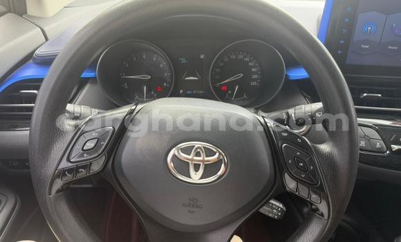 Buy Used Toyota C-HR White Car in Accra in Greater Accra Buy Used Toyota C-HR White Car in Accra in Greater Accra