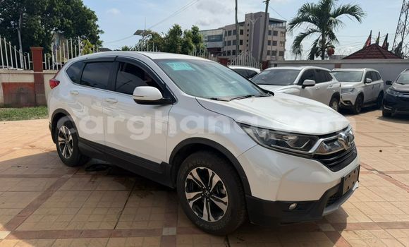 Ra Àlòkù Honda CR–V funfun Ọkọ̀ in Accra ni Greater Accra Ra Àlòkù Honda CR–V funfun Ọkọ̀ in Accra ni Greater Accra