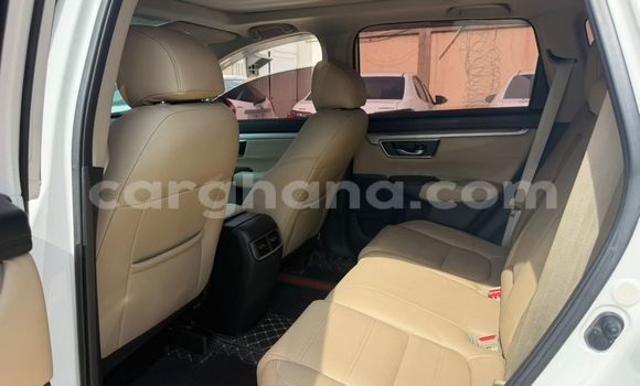 Ra Àlòkù Honda CR–V funfun Ọkọ̀ in Accra ni Greater Accra Ra Àlòkù Honda CR–V funfun Ọkọ̀ in Accra ni Greater Accra