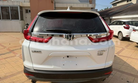 Ra Àlòkù Honda CR–V funfun Ọkọ̀ in Accra ni Greater Accra Ra Àlòkù Honda CR–V funfun Ọkọ̀ in Accra ni Greater Accra