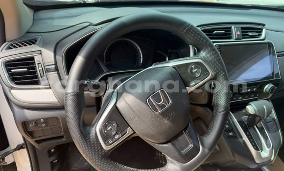 Ra Àlòkù Honda CR–V funfun Ọkọ̀ in Accra ni Greater Accra Ra Àlòkù Honda CR–V funfun Ọkọ̀ in Accra ni Greater Accra