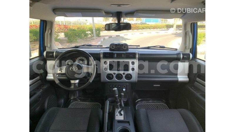 Big with watermark toyota fj cruiser ashanti import dubai 10928