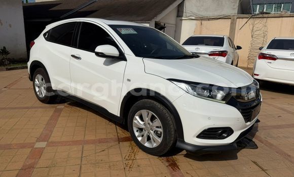 Ra Àlòkù Honda Vezel funfun Ọkọ̀ in Accra ni Greater Accra Ra Àlòkù Honda Vezel funfun Ọkọ̀ in Accra ni Greater Accra