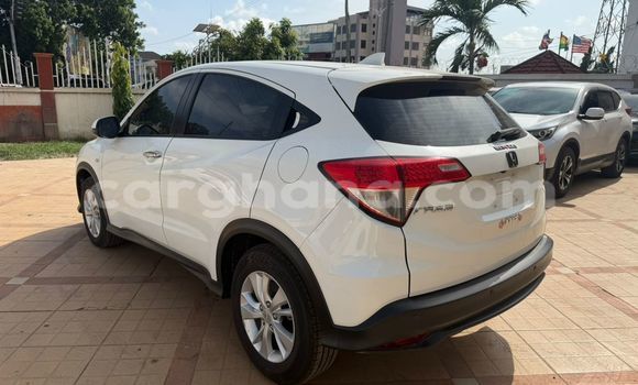 Ra Àlòkù Honda Vezel funfun Ọkọ̀ in Accra ni Greater Accra Ra Àlòkù Honda Vezel funfun Ọkọ̀ in Accra ni Greater Accra