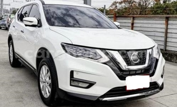 Buy Used Nissan X–Trail White Car in Accra in Greater Accra Buy Used Nissan X–Trail White Car in Accra in Greater Accra