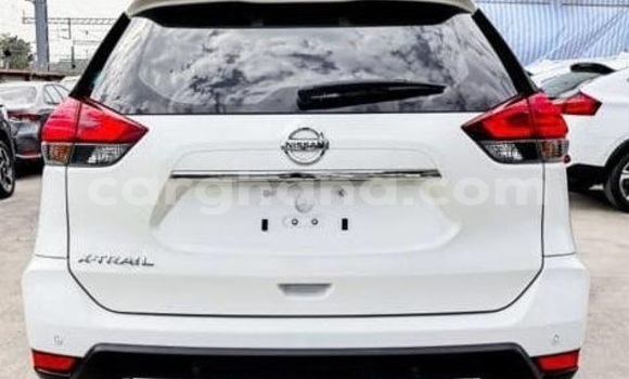 Buy Used Nissan X–Trail White Car in Accra in Greater Accra Buy Used Nissan X–Trail White Car in Accra in Greater Accra