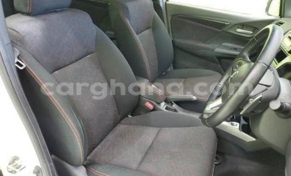 Buy Used Honda FIT White Car in Accra in Greater Accra Buy Used Honda FIT White Car in Accra in Greater Accra