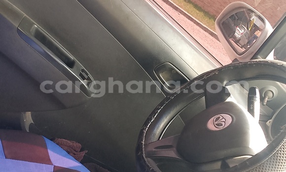 Buy Used Chevrolet Spark White Car in Accra in Greater Accra Buy Used Chevrolet Spark White Car in Accra in Greater Accra