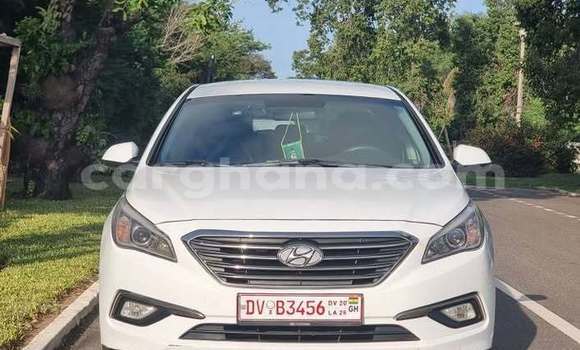 Buy Used Hyundai Sonata White Car in Accra in Greater Accra Buy Used Hyundai Sonata White Car in Accra in Greater Accra