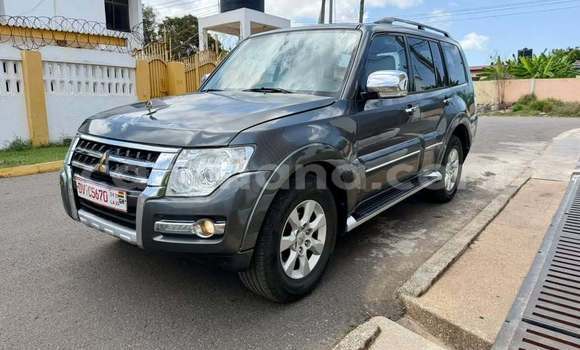 Buy Used Mitsubishi Pajero Black Car in Accra in Greater Accra Buy Used Mitsubishi Pajero Black Car in Accra in Greater Accra