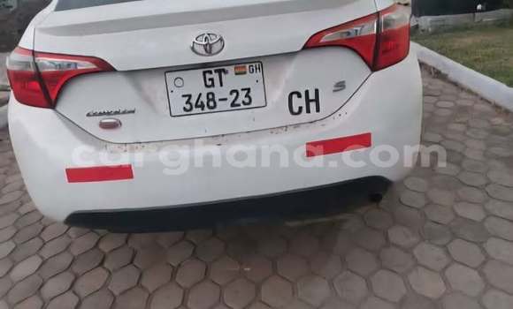 Buy Used Toyota Corolla White Car in Accra in Greater Accra Buy Used Toyota Corolla White Car in Accra in Greater Accra