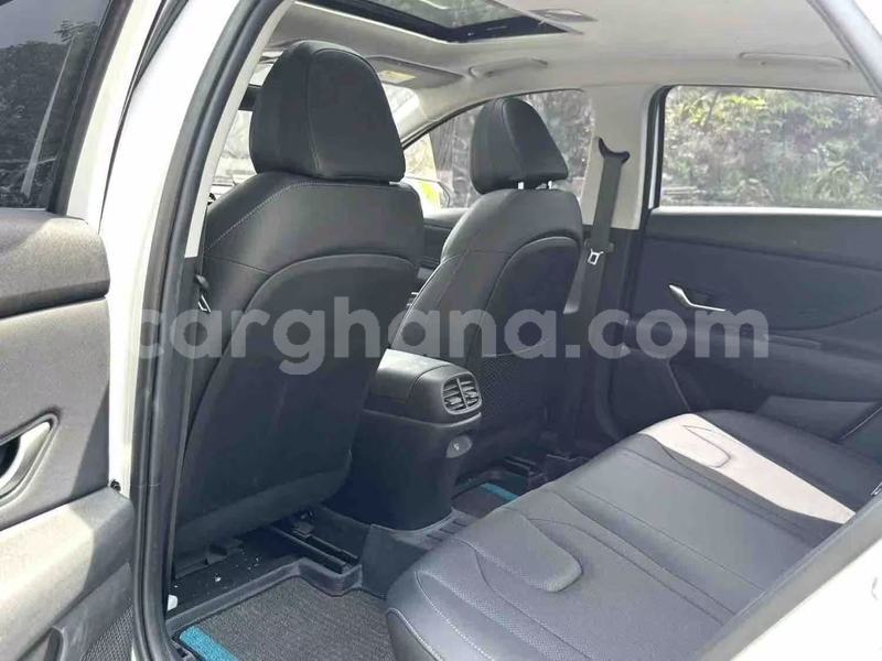 Big with watermark hyundai elantra central abura 61021