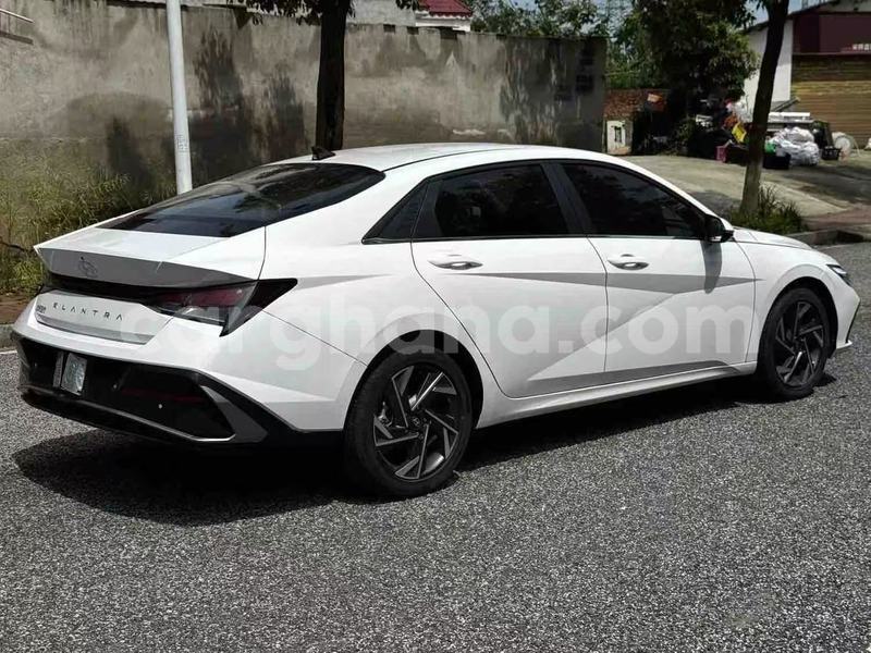 Big with watermark hyundai elantra central abura 61021