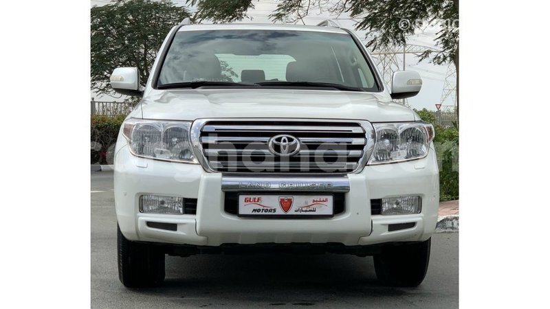 Big with watermark toyota land cruiser ashanti import dubai 10930