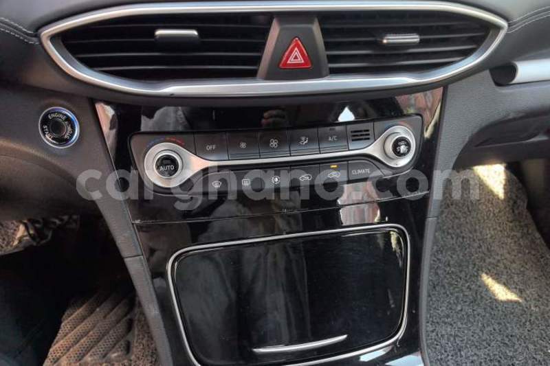 Big with watermark hyundai santa fe greater accra accra 61030
