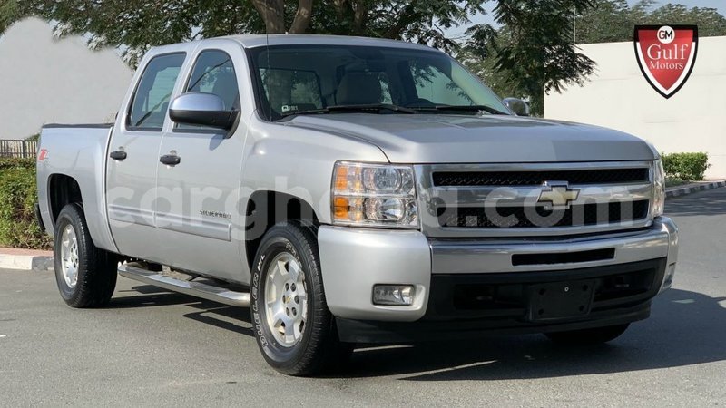 Big with watermark chevrolet silverado ashanti import dubai 10931