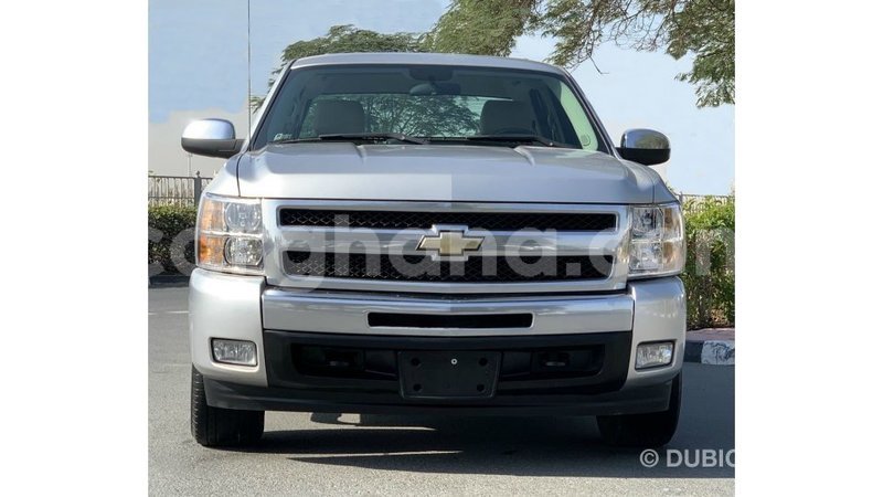 Big with watermark chevrolet silverado ashanti import dubai 10931