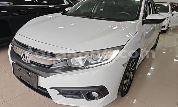 Buy Used Honda Civic White Car in Accra in Greater Accra