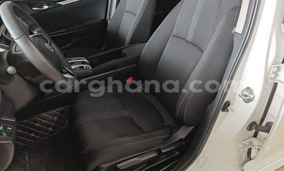 Buy Used Honda Civic White Car in Accra in Greater Accra Buy Used Honda Civic White Car in Accra in Greater Accra