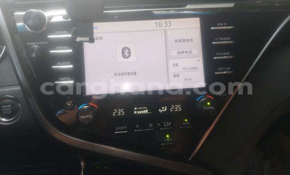 Buy Used Toyota Camry White Car in Accra in Greater Accra Buy Used Toyota Camry White Car in Accra in Greater Accra