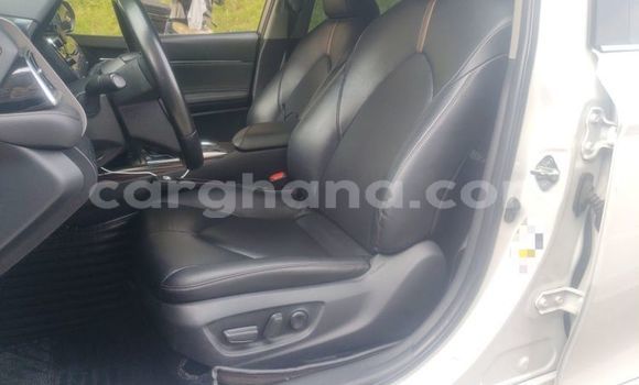 Buy Used Toyota Camry White Car in Accra in Greater Accra Buy Used Toyota Camry White Car in Accra in Greater Accra