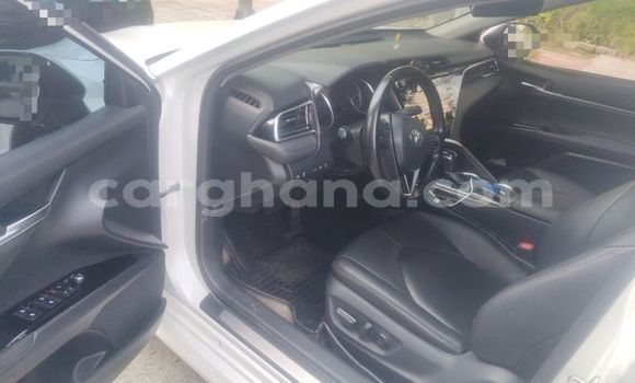 Buy Used Toyota Camry White Car in Accra in Greater Accra Buy Used Toyota Camry White Car in Accra in Greater Accra