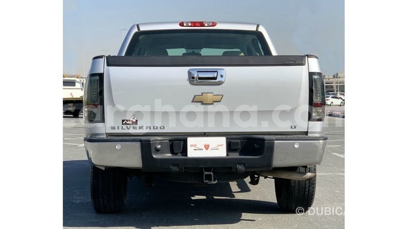 Big with watermark chevrolet silverado ashanti import dubai 10931