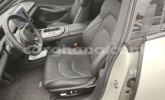 Buy Import Xiaomi Su7 Other Car in Accra in Greater Accra Buy Import Xiaomi Su7 Other Car in Accra in Greater Accra