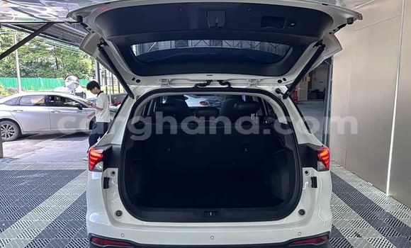 Buy Import GAC Trumpchi GS8 White Car in Accra in Greater Accra Buy Import GAC Trumpchi GS8 White Car in Accra in Greater Accra