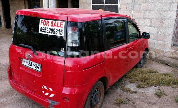Ra Àlòkù Toyota Sienta Red Ọkọ̀ in Bekwai ni Ashanti Ra Àlòkù Toyota Sienta Red Ọkọ̀ in Bekwai ni Ashanti