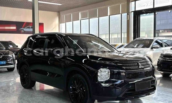 Ra Àlòkù Mitsubishi Outlander Black Ọkọ̀ in Abetifi ni Oorun Ra Àlòkù Mitsubishi Outlander Black Ọkọ̀ in Abetifi ni Oorun