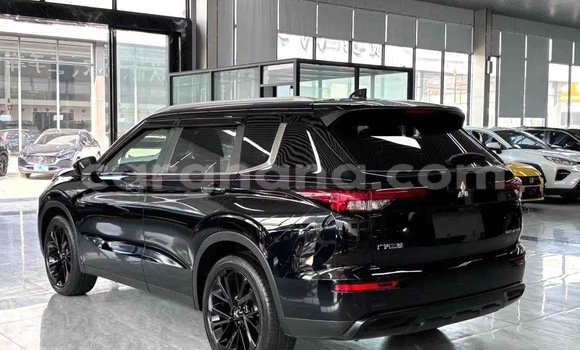 Ra Àlòkù Mitsubishi Outlander Black Ọkọ̀ in Abetifi ni Oorun Ra Àlòkù Mitsubishi Outlander Black Ọkọ̀ in Abetifi ni Oorun