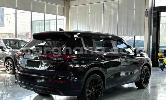 Ra Àlòkù Mitsubishi Outlander Black Ọkọ̀ in Abetifi ni Oorun Ra Àlòkù Mitsubishi Outlander Black Ọkọ̀ in Abetifi ni Oorun