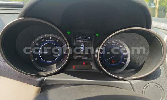 Ra Imported Changan Eado funfun Ọkọ̀ in Accra ni Greater Accra Ra Imported Changan Eado funfun Ọkọ̀ in Accra ni Greater Accra