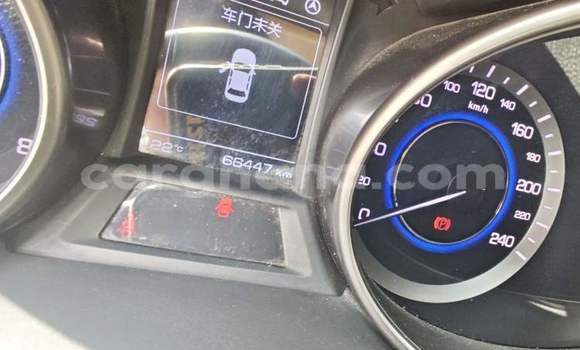 Ra Imported Changan Eado funfun Ọkọ̀ in Accra ni Greater Accra Ra Imported Changan Eado funfun Ọkọ̀ in Accra ni Greater Accra