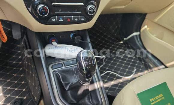 Ra Imported Changan Eado funfun Ọkọ̀ in Accra ni Greater Accra Ra Imported Changan Eado funfun Ọkọ̀ in Accra ni Greater Accra