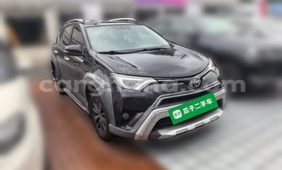Sayi Imported Toyota RAV4 Black Mota in Accra a Greater Accra Sayi Imported Toyota RAV4 Black Mota in Accra a Greater Accra