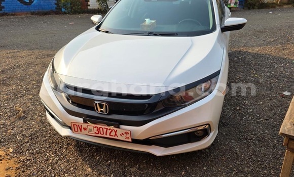 Buy Import Honda Civic White Car in Accra in Greater Accra Buy Import Honda Civic White Car in Accra in Greater Accra