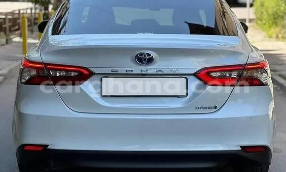 Buy Used Toyota Camry White Car in Accra in Greater Accra Buy Used Toyota Camry White Car in Accra in Greater Accra