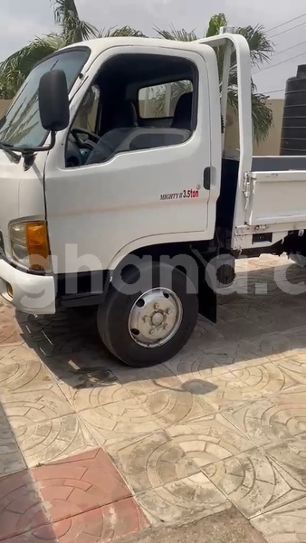 Big with watermark hyundai chorus greater accra accra 61073