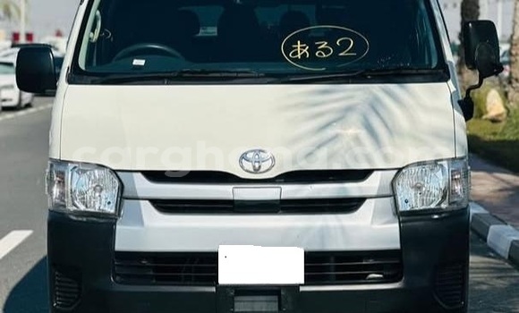 Buy Used Toyota Hiace White Car in Accra in Greater Accra Buy Used Toyota Hiace White Car in Accra in Greater Accra