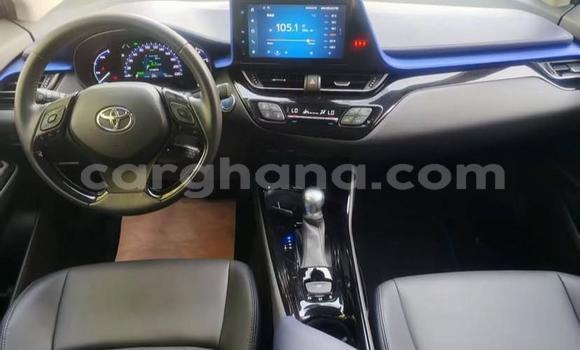 Buy Used Toyota C-HR White Car in Accra in Greater Accra Buy Used Toyota C-HR White Car in Accra in Greater Accra